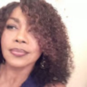 Meet your Posher, Juanita